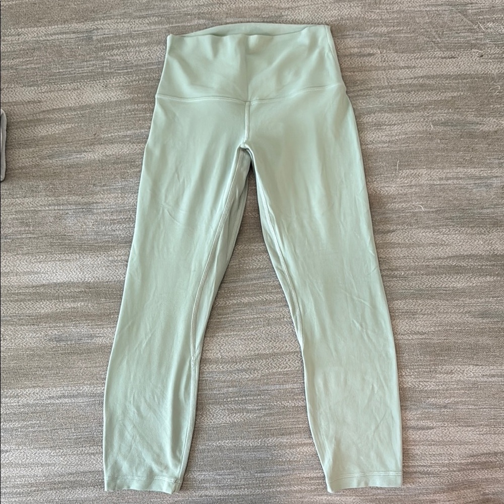 Lululemon Align Crop 23” Size 4 Palm Court